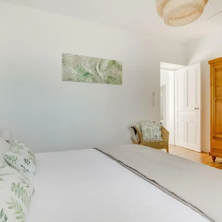 Maison Qui S'y Frotte S'y Pique Hébergement de vacances *