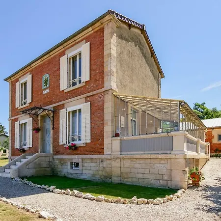 Maison Qui S'y Frotte S'y Pique Robert-Espagne