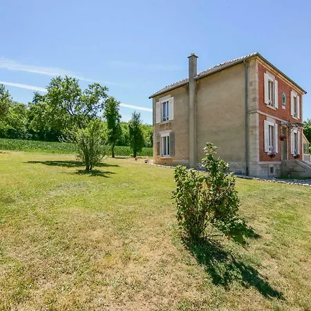 Maison Qui S'y Frotte S'y Pique Robert-Espagne