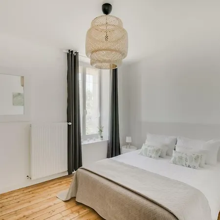 Maison Qui S'y Frotte S'y Pique Hébergement de vacances *