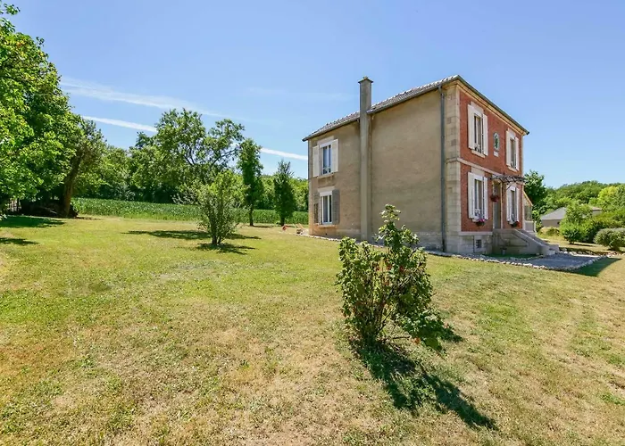 Maison Qui S'y Frotte S'y Pique Robert-Espagne